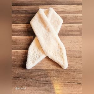 Petite Faux Fur Pearl Neck Warmer